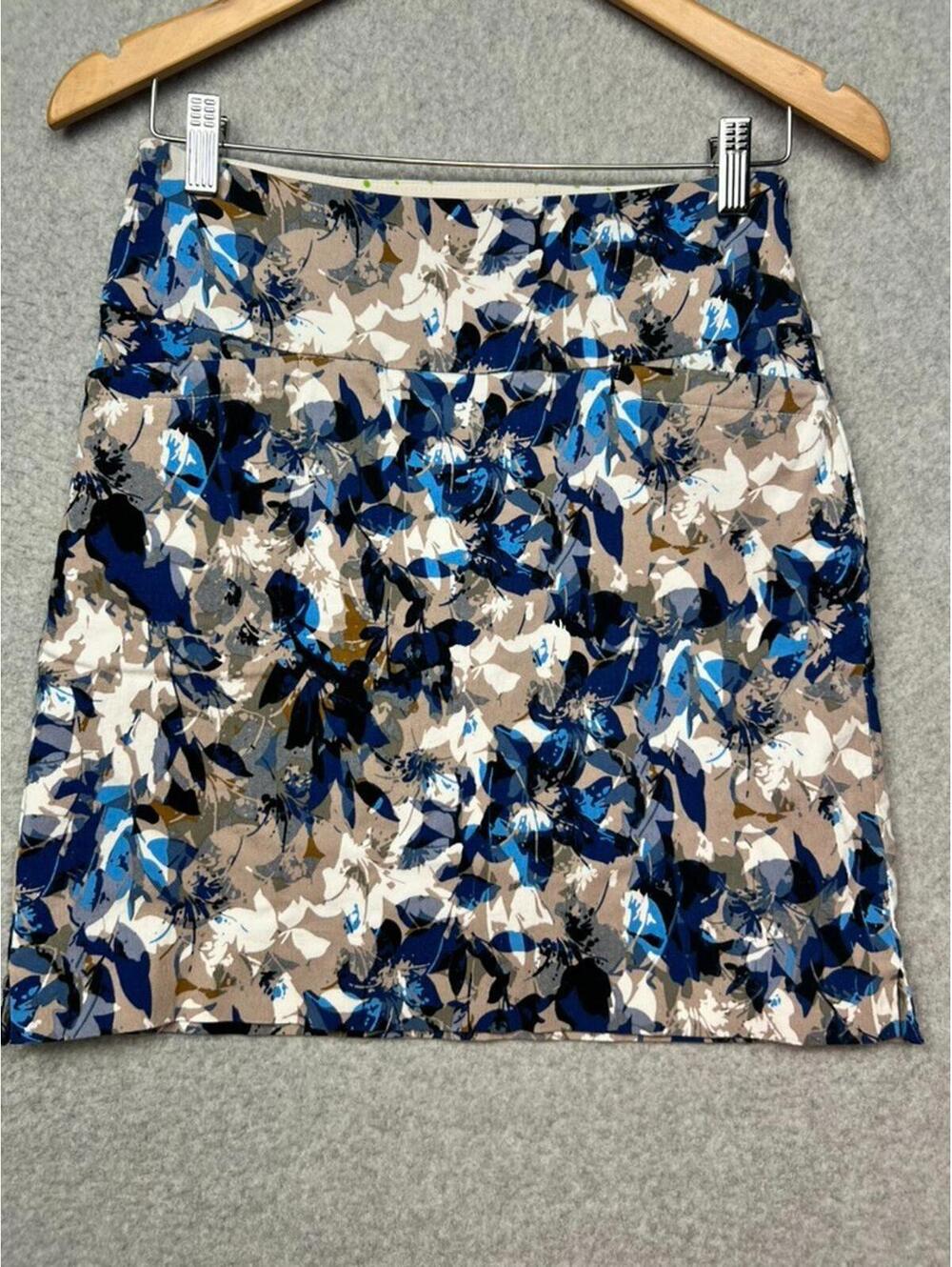 Swing Control Floral Print A-Line Mini Skort Sz 6 Blue Brown Golf Chic Stretch